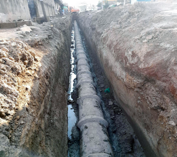 Ladnan sewer laid pipe